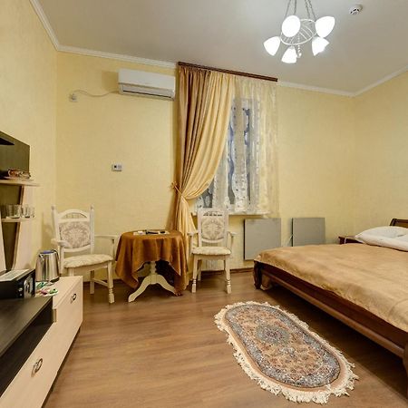 Aleksandria Hotel Kiev Buitenkant foto