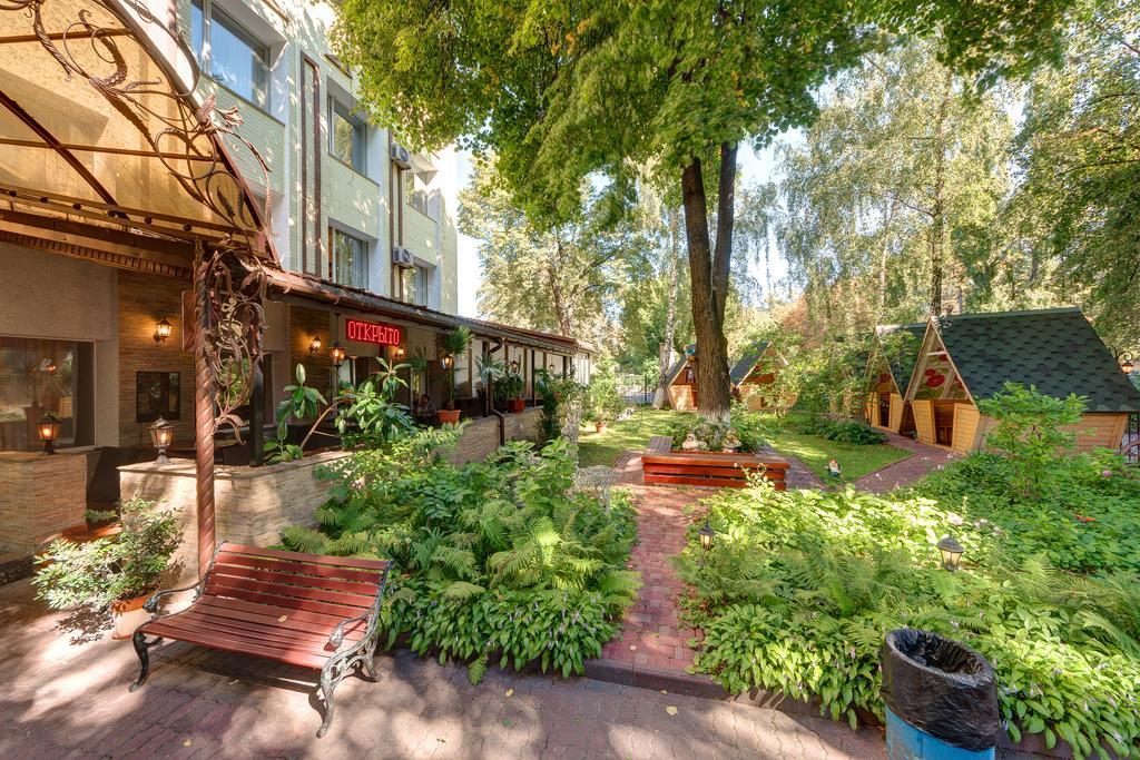 Aleksandria Hotel Kiev Buitenkant foto