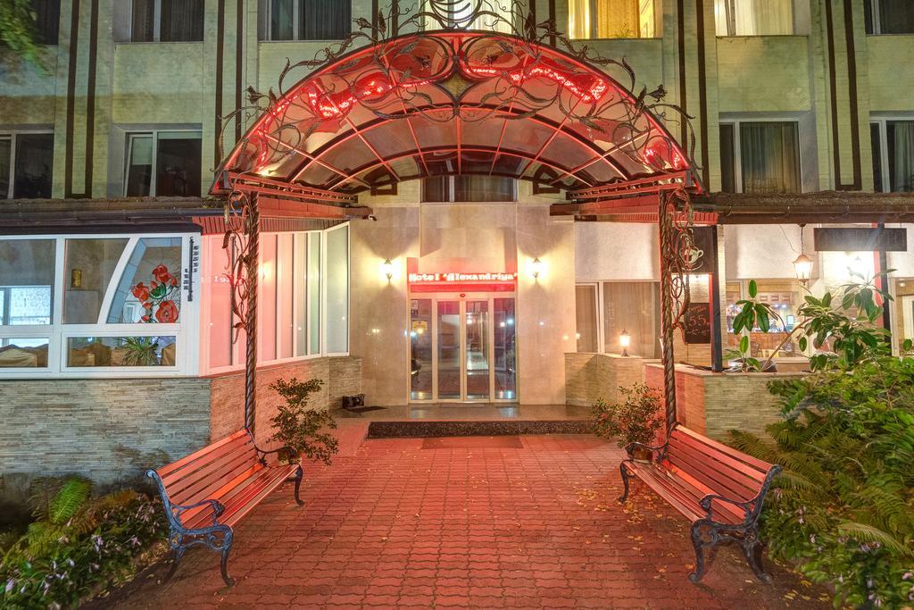 Aleksandria Hotel Kiev Buitenkant foto
