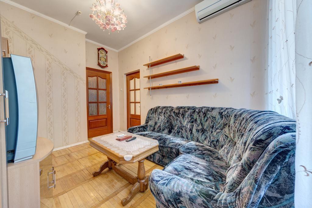 Aleksandria Hotel Kiev Buitenkant foto