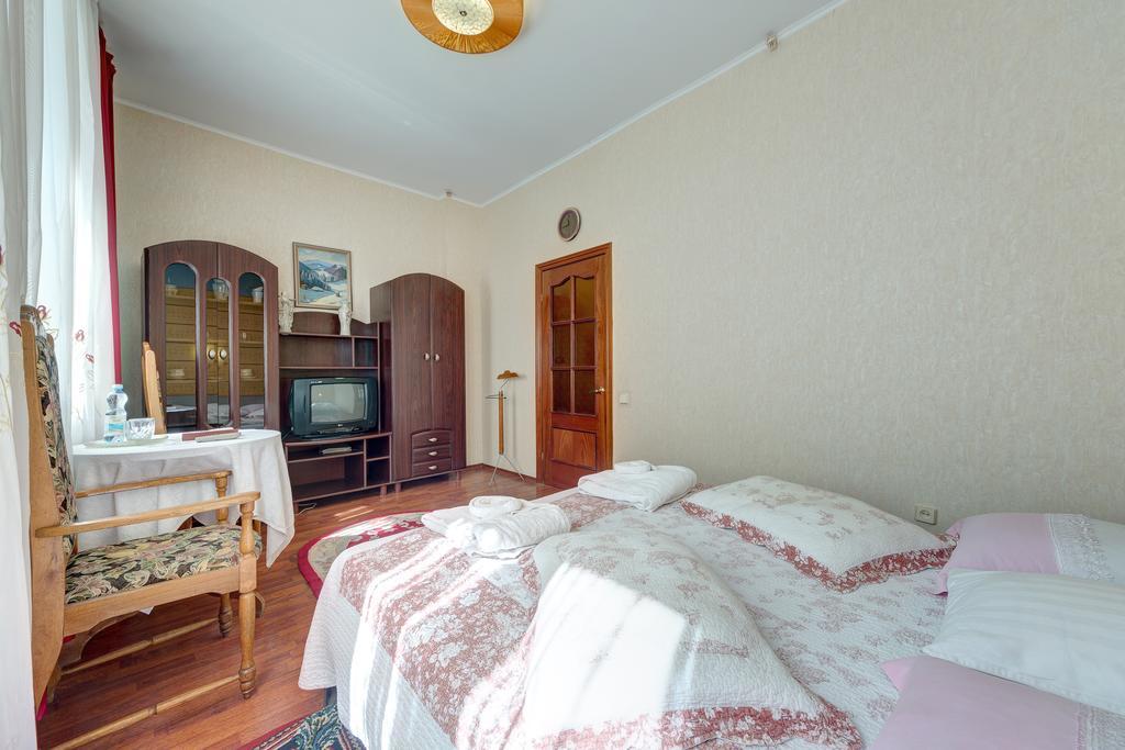 Aleksandria Hotel Kiev Buitenkant foto