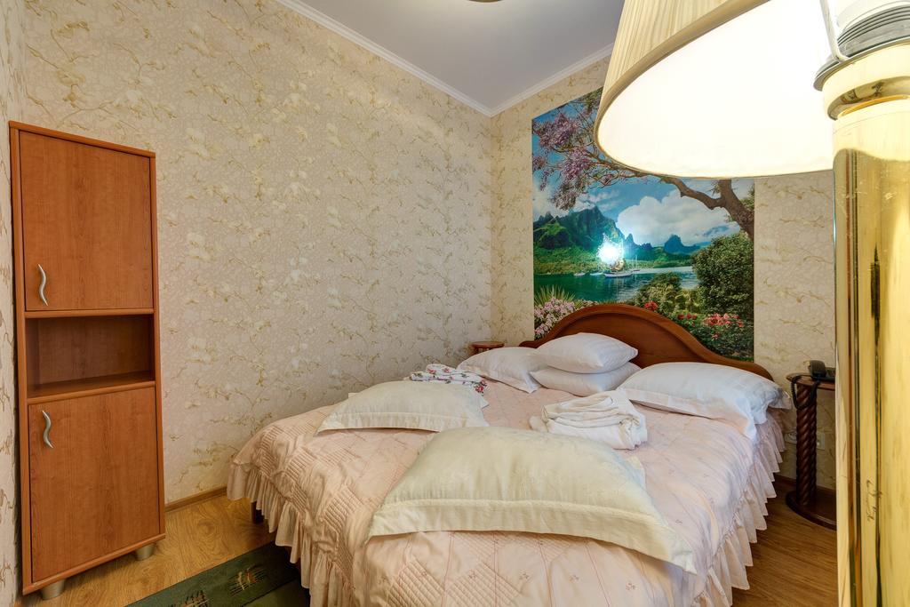 Aleksandria Hotel Kiev Buitenkant foto