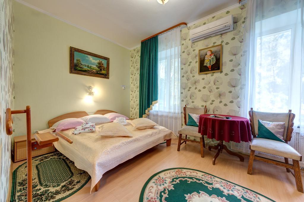 Aleksandria Hotel Kiev Buitenkant foto