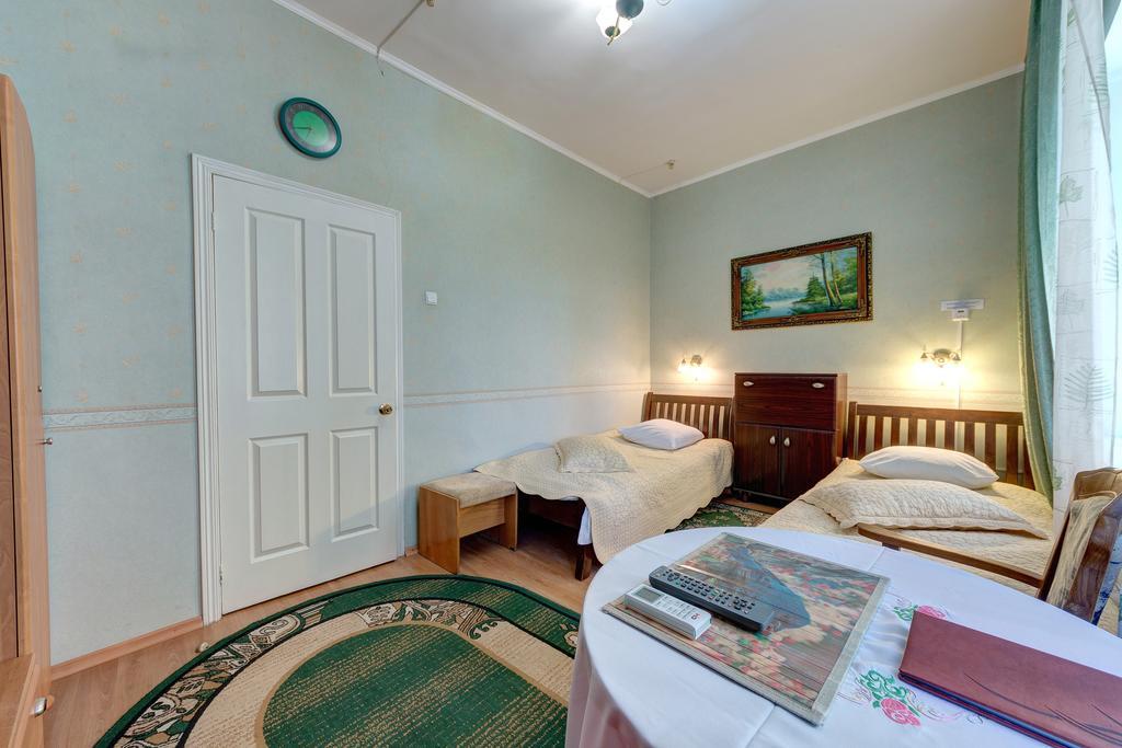 Aleksandria Hotel Kiev Buitenkant foto