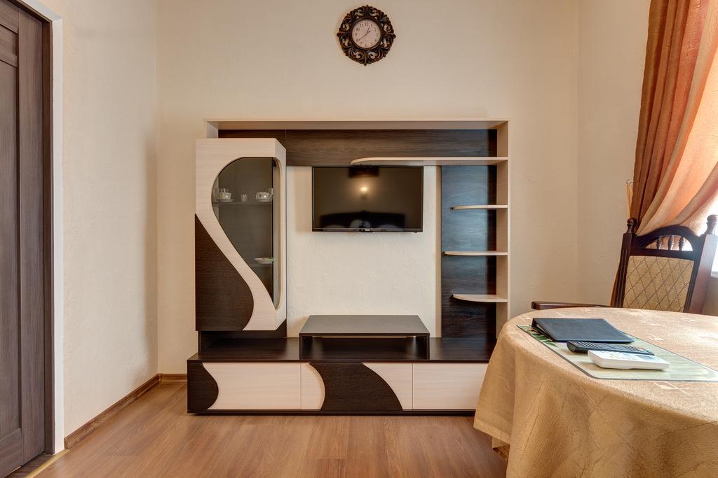 Aleksandria Hotel Kiev Buitenkant foto
